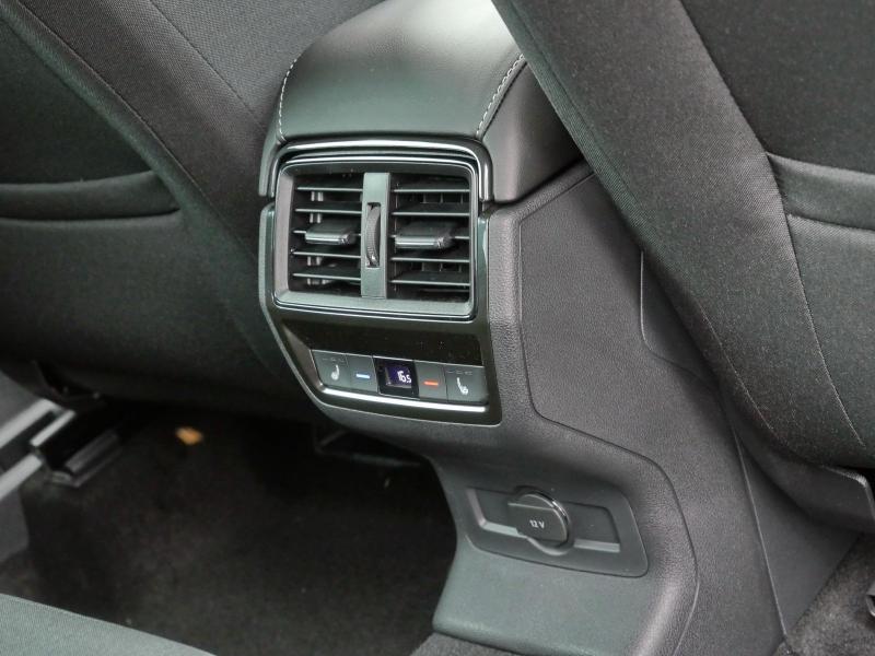 Škoda Karoq Selection – Bild 17 von 24