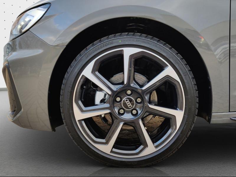 Audi A1 Sportback S line – image 12 of 21