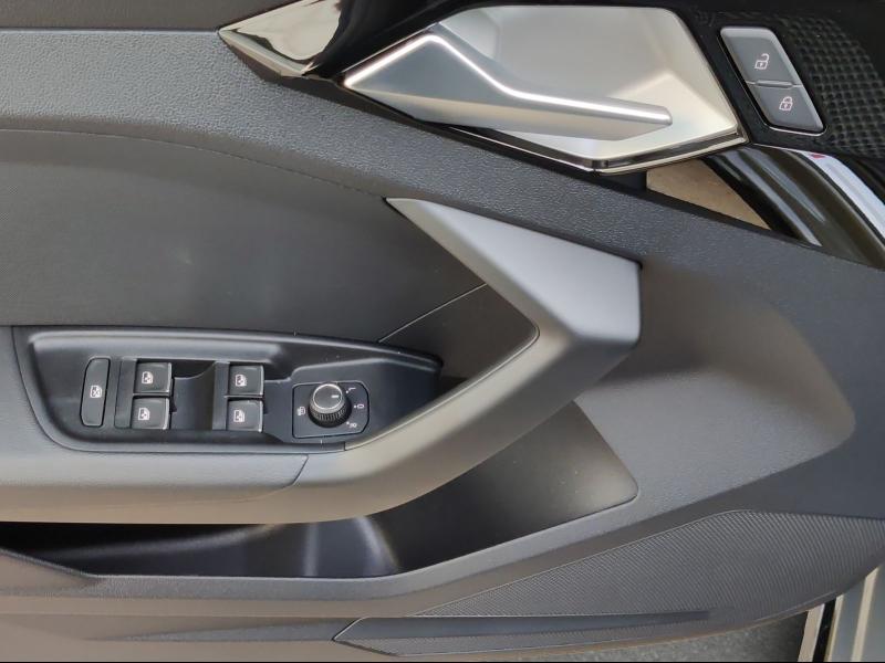 Audi A1 Sportback S line – image 13 of 21