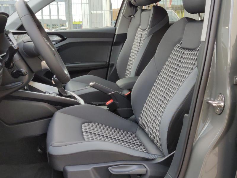 Audi A1 Sportback S line – image 14 of 21