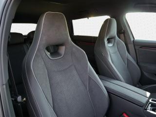 Škoda Superb Sportline – image 10 of 23