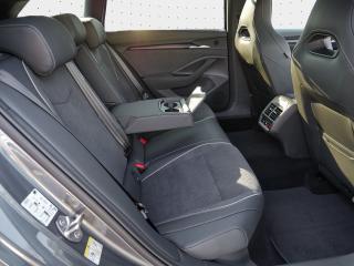 Škoda Superb Sportline – image 16 of 23