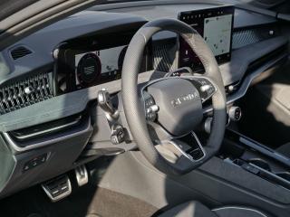 Škoda Superb Sportline – image 18 of 23
