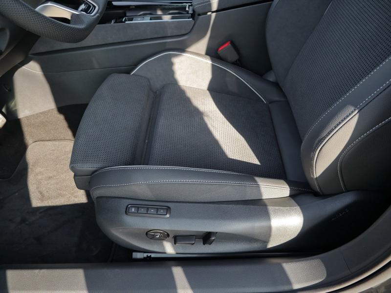 Škoda Superb Sportline – image 21 of 23