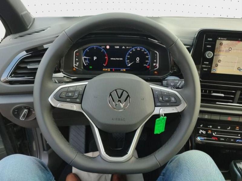 Volkswagen T-Roc Style – image 8 of 16