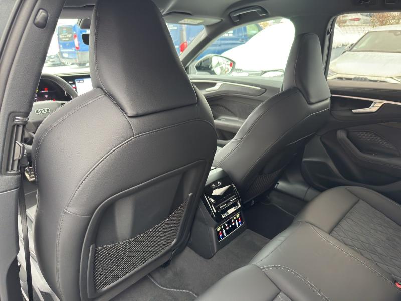 Audi A6 Avant Edition – image 17 of 24