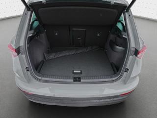 Škoda Karoq Selection – image 11 of 23