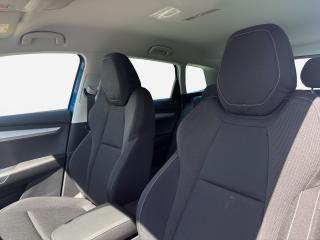 Škoda Karoq Selection – image 10 of 16