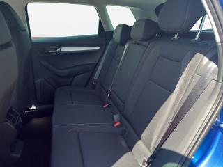 Škoda Karoq Selection – image 15 of 16
