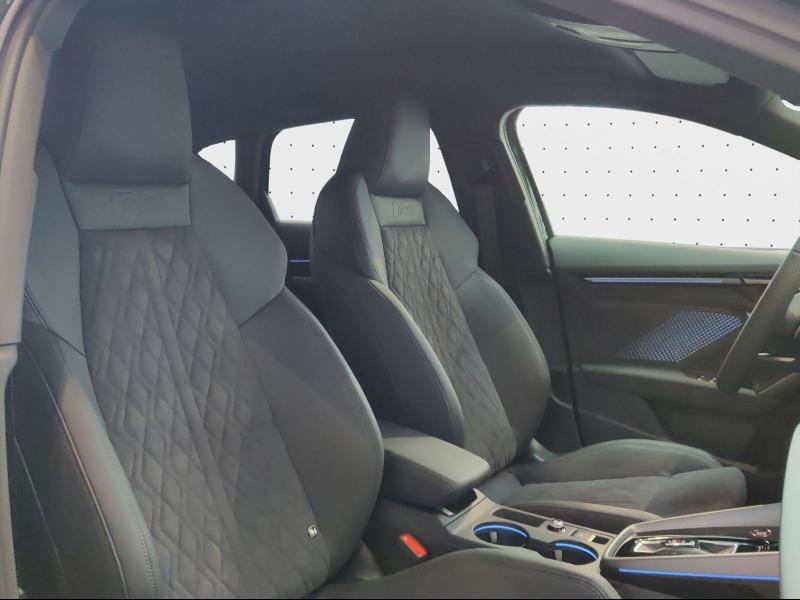 Audi RS 3 Sportback RS – image 4 of 24