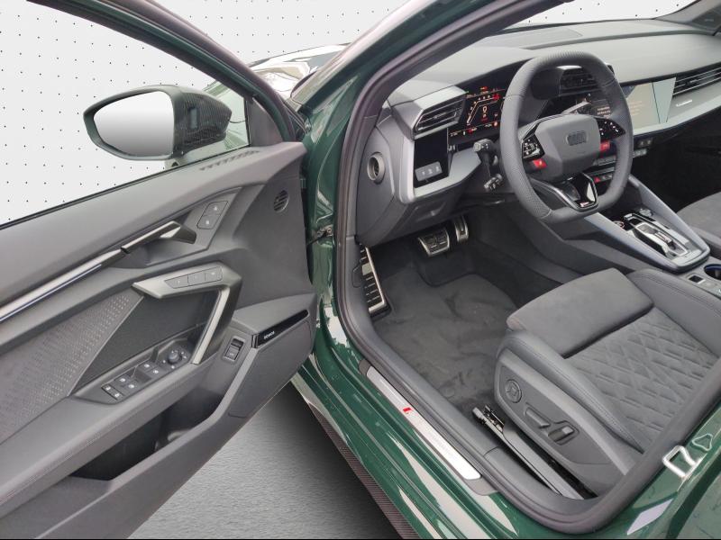Audi RS 3 Sportback RS – image 13 of 24
