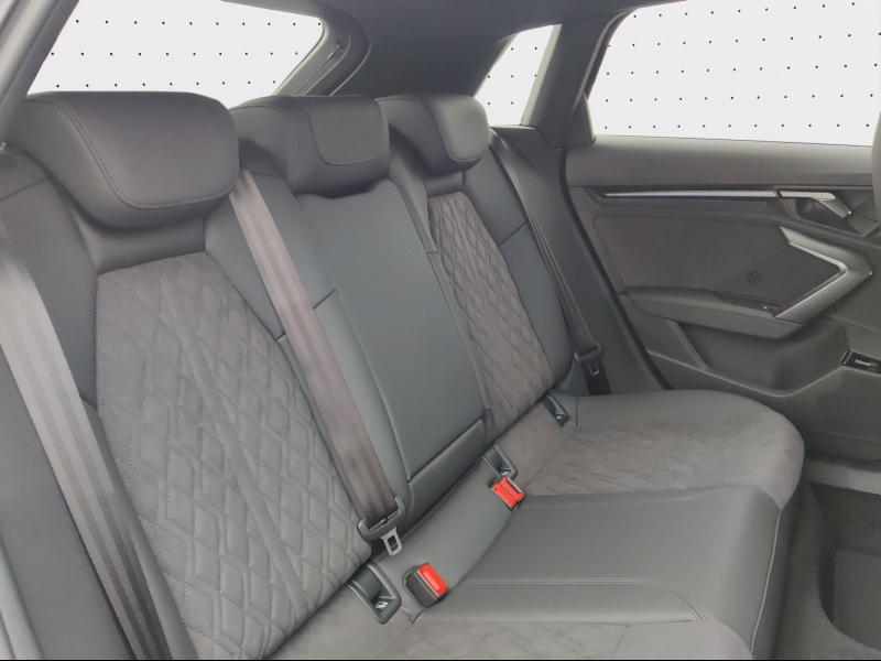 Audi RS 3 Sportback RS – image 15 of 24
