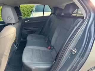 Volkswagen Golf Style – image 8 of 17