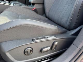 Volkswagen Golf Style – image 16 of 17