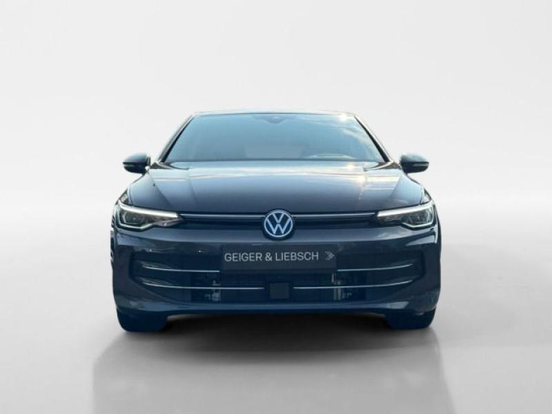 Volkswagen Golf Style – image 2 of 17