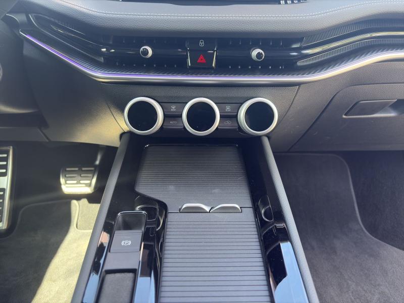 Škoda Superb Sportline – Bild 7 von 18