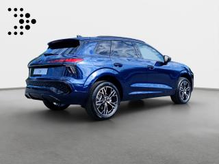 Audi Q3 S line – image 2 of 25