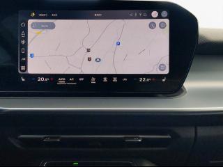 Audi Q3 S line – image 6 of 25