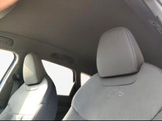 Audi Q3 S line – image 10 of 25