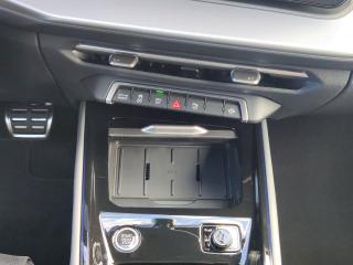 Audi Q3 S line – image 23 of 25