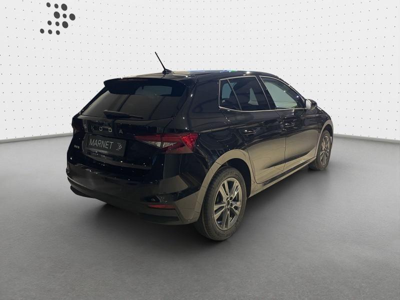 Škoda Fabia Selection – image 2 of 17
