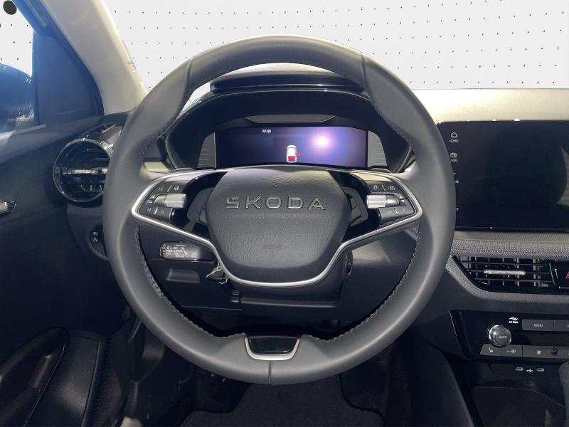Škoda Fabia Selection – image 6 of 17