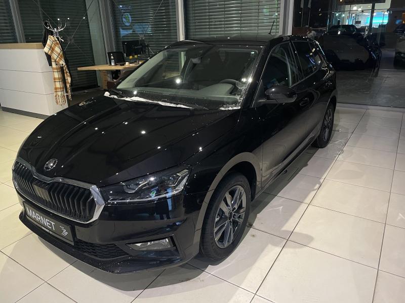 Škoda Fabia Selection – image 17 of 17