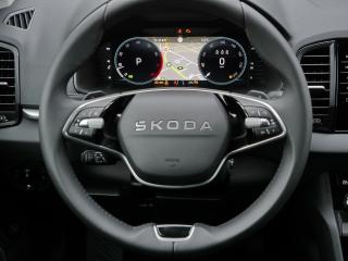 Škoda Karoq Selection – image 9 of 23