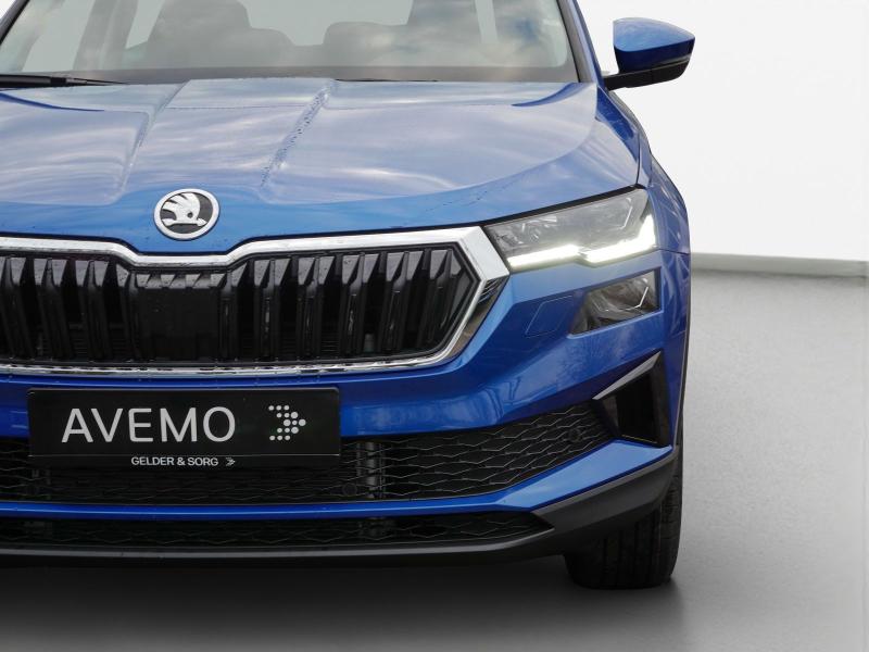 Škoda Karoq Selection – image 12 of 23