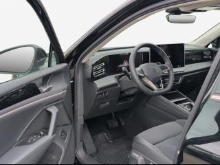 Volkswagen Tiguan Elegance – image 14 of 22