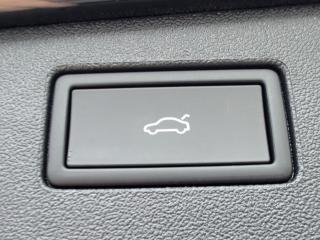 Volkswagen Tiguan Elegance – image 19 of 22
