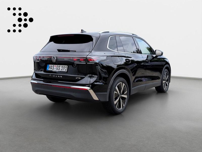 Volkswagen Tiguan Elegance – image 2 of 22