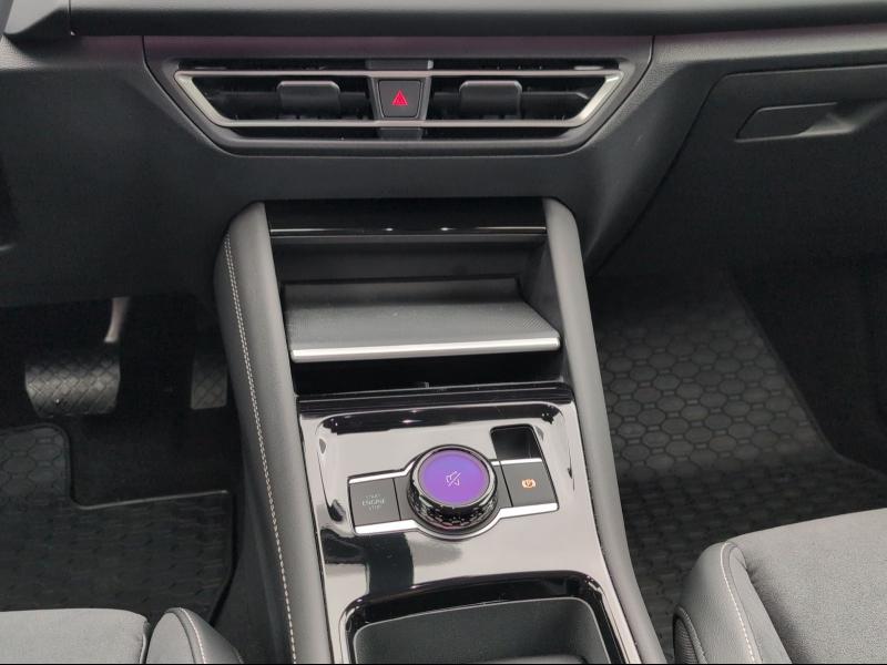 Volkswagen Tiguan Elegance – image 7 of 22