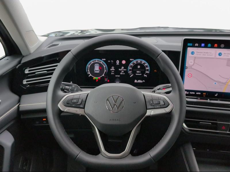 Volkswagen Tiguan Elegance – image 8 of 22