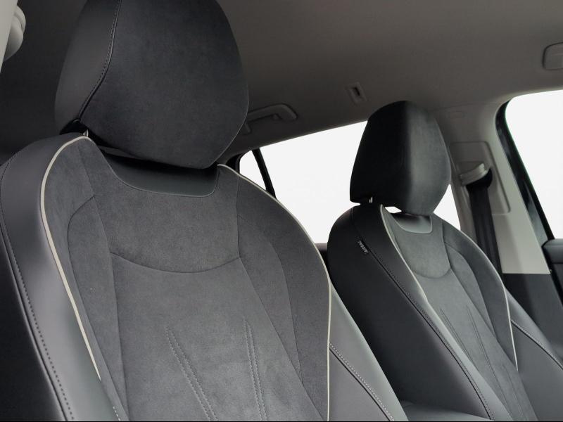 Volkswagen Tiguan Elegance – image 10 of 22