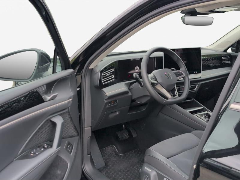 Volkswagen Tiguan Elegance – image 14 of 22
