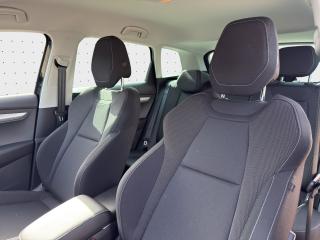 Škoda Karoq Selection – image 10 of 20