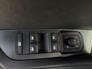Škoda Karoq Selection – image 17 of 20