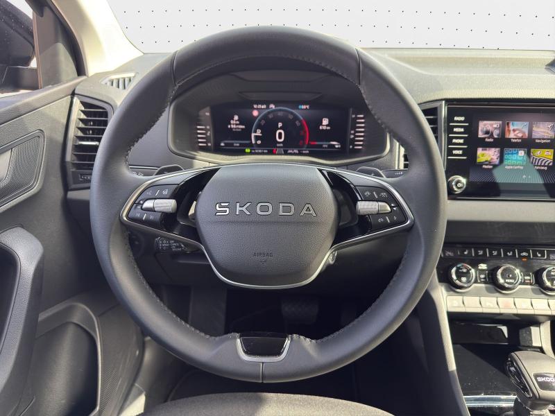 Škoda Karoq Selection – image 8 of 20