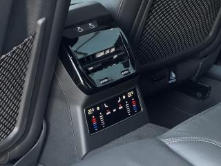 Audi A6 Avant Edition – image 15 of 22