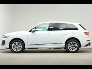 Audi Q7 S line – image 3 of 15