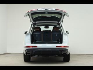 Audi Q7 S line – image 6 of 15