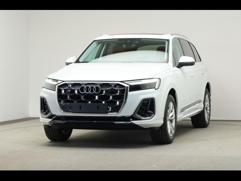 Audi Q7 S line – image 1 of 15