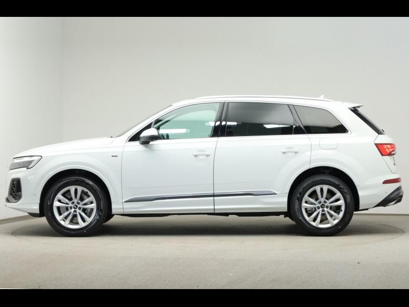 Audi Q7 S line – image 3 of 15