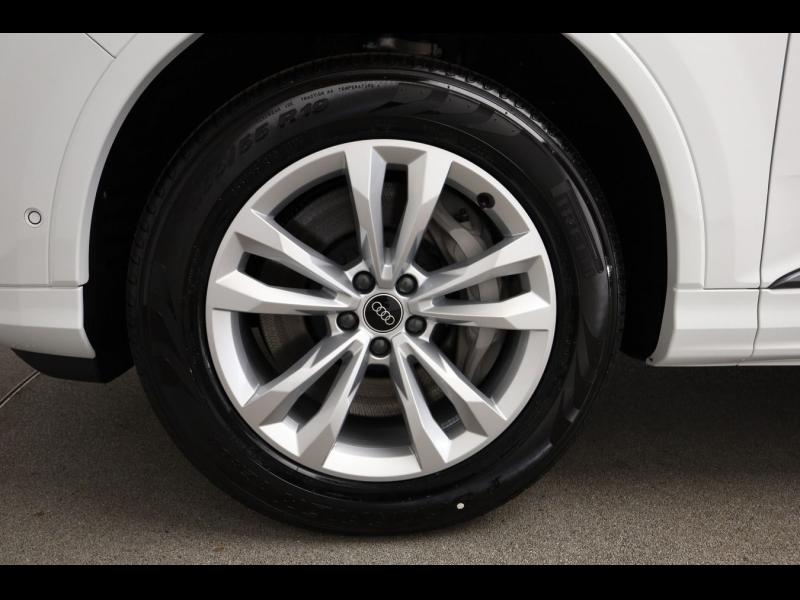 Audi Q7 S line – image 7 of 15