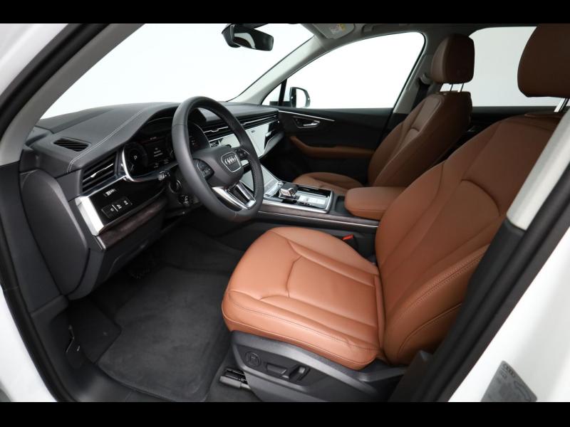 Audi Q7 S line – image 8 of 15