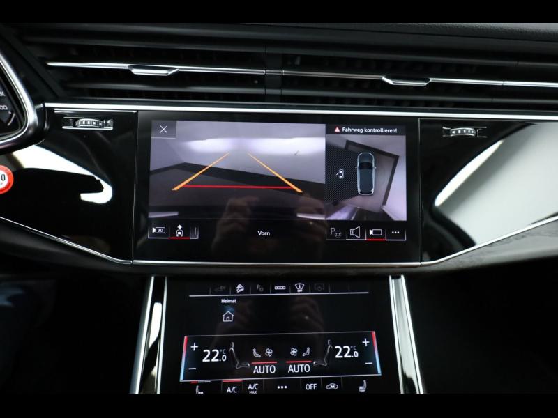 Audi Q7 S line – image 11 of 15