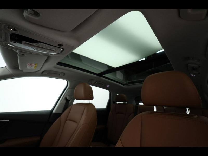 Audi Q7 S line – image 14 of 15