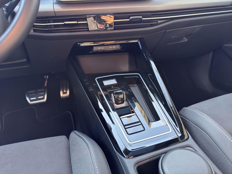 Volkswagen Golf Edition – image 7 of 25