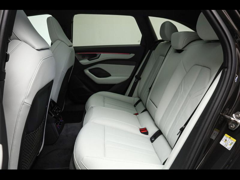 Audi A6 Avant Edition – image 9 of 15